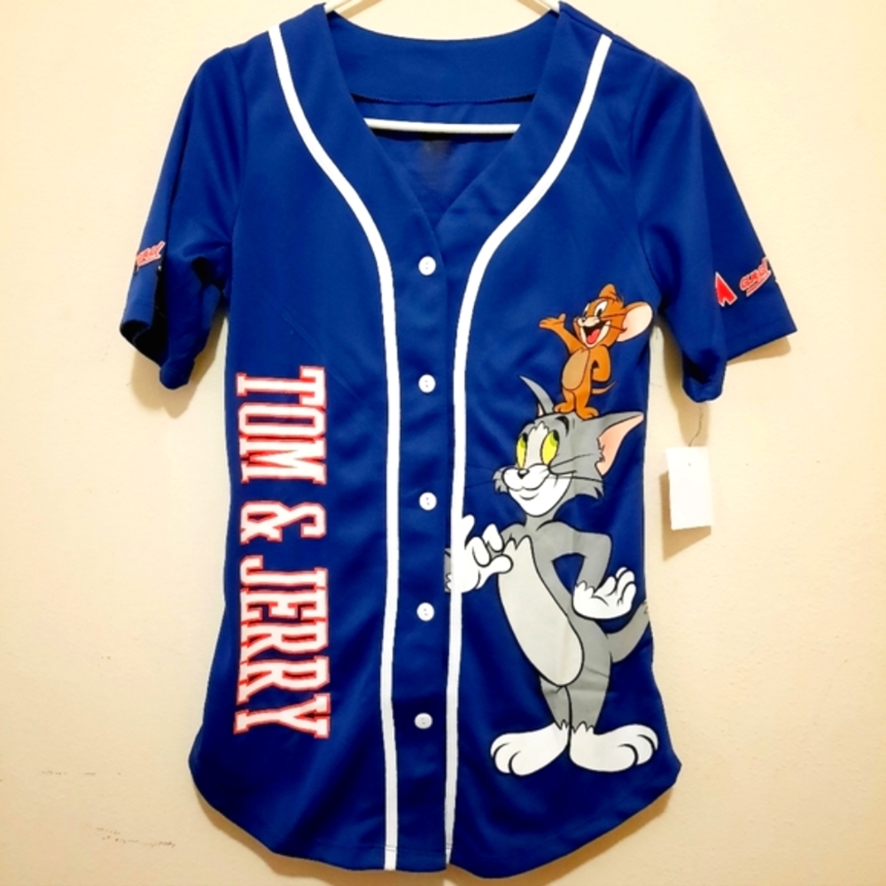 NWOT Women's "Tom n Jerry" shirt sz small